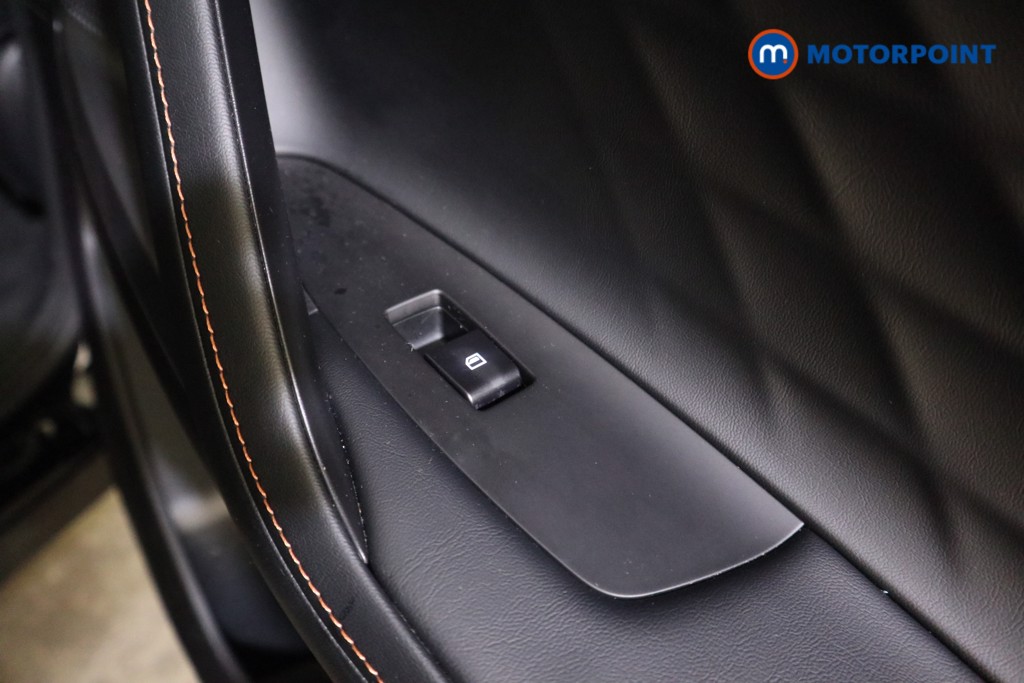 Mg Motor Uk HS Trophy Automatic Petrol-Electric Hybrid SUV - Stock Number (1629810) - 19th supplementary image