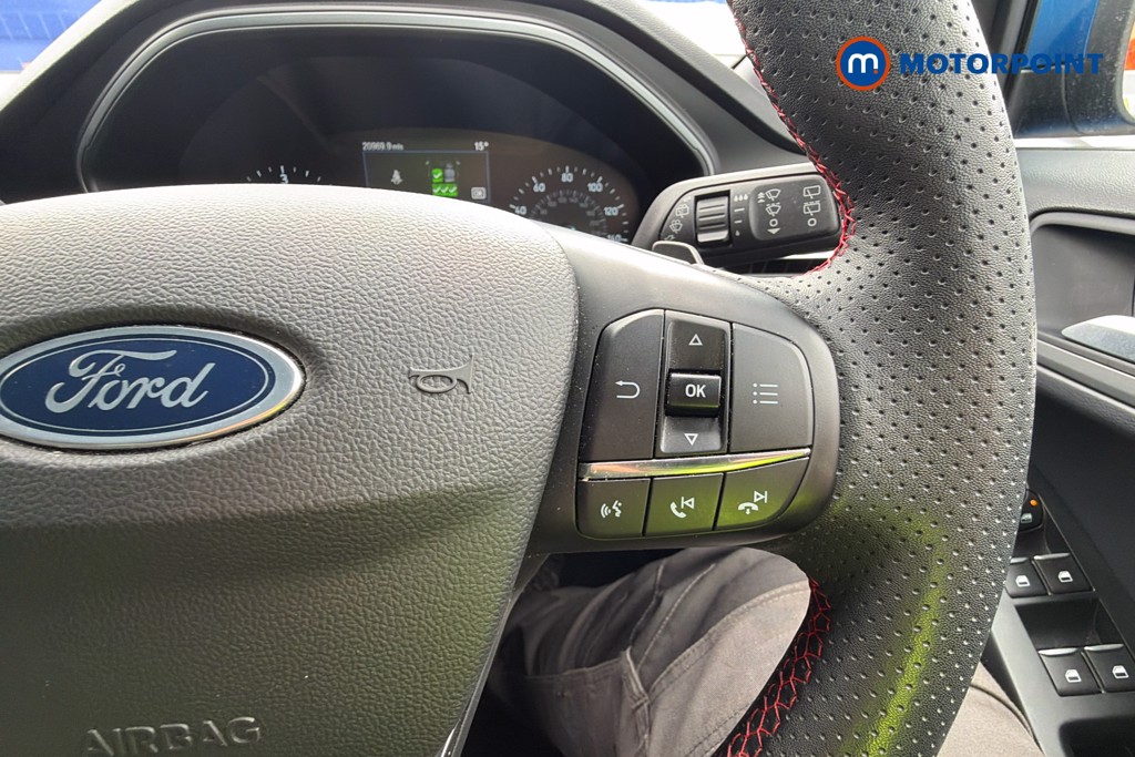 Ford Focus St-Line Style Automatic Diesel Hatchback - Stock Number (1629902) - 4th supplementary image