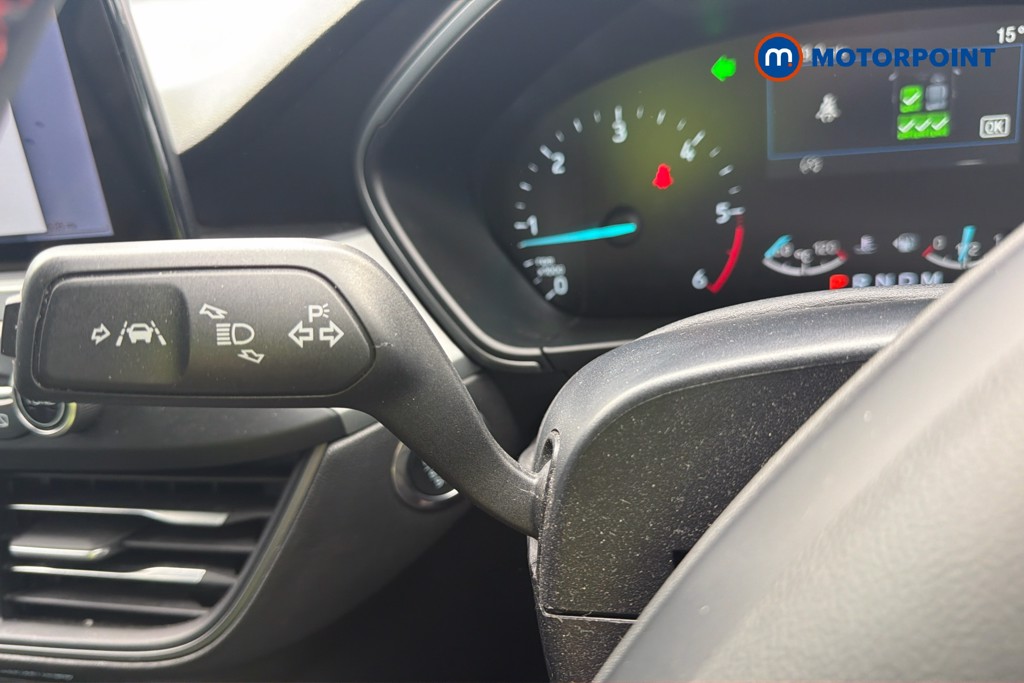 Ford Focus St-Line Style Automatic Diesel Hatchback - Stock Number (1629902) - 6th supplementary image