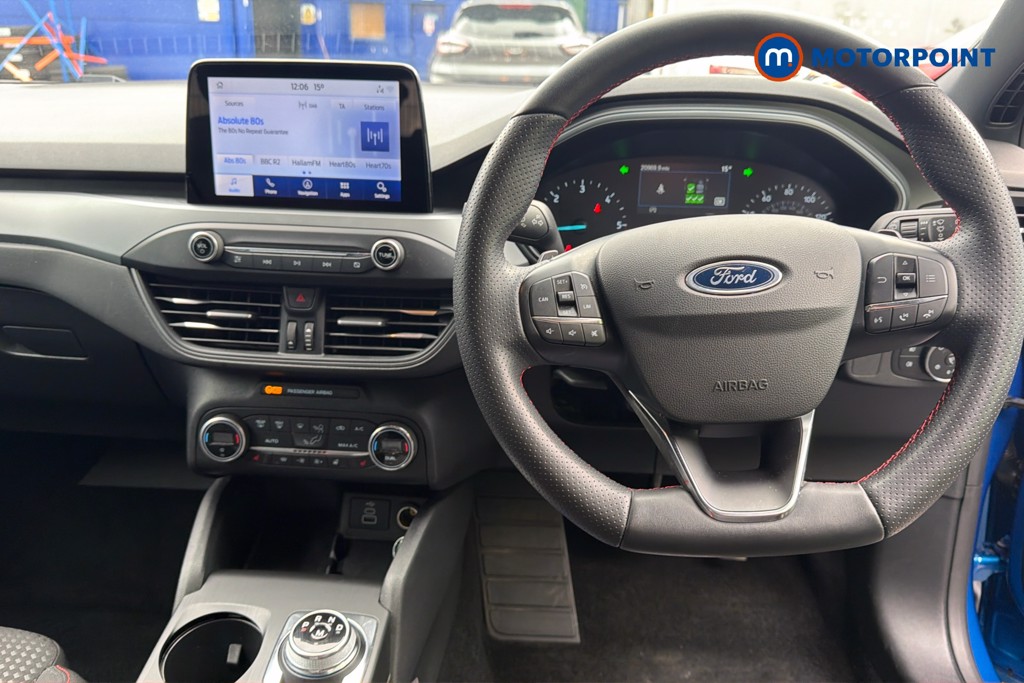 Ford Focus St-Line Style Automatic Diesel Hatchback - Stock Number (1629902) - 1st supplementary image