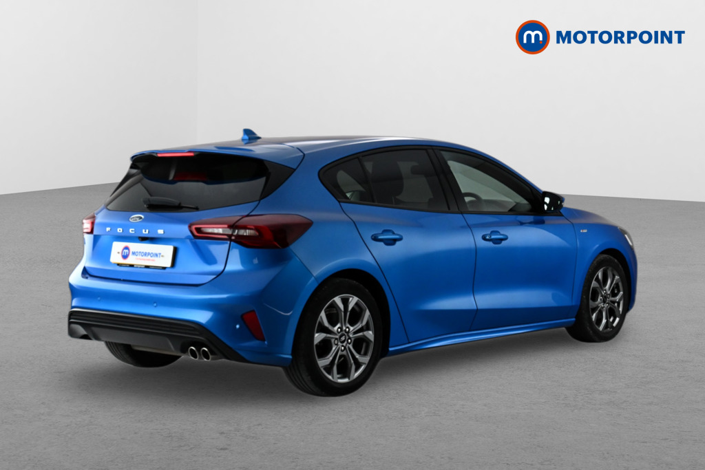 Ford Focus St-Line Style Automatic Diesel Hatchback - Stock Number (1629902) - Drivers side rear corner