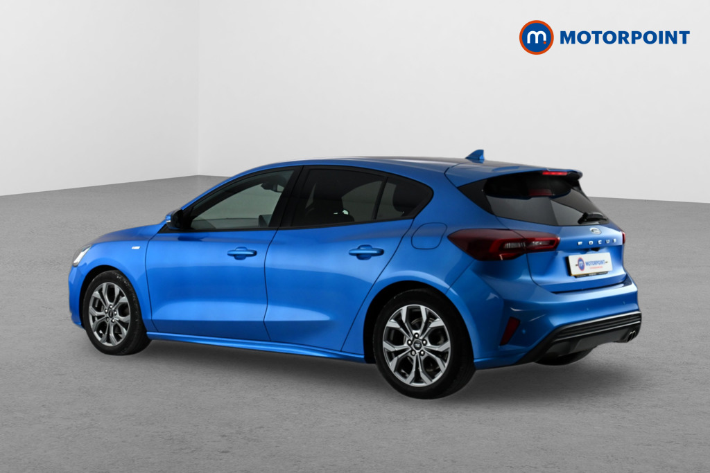 Ford Focus St-Line Style Automatic Diesel Hatchback - Stock Number (1629902) - Passenger side rear corner