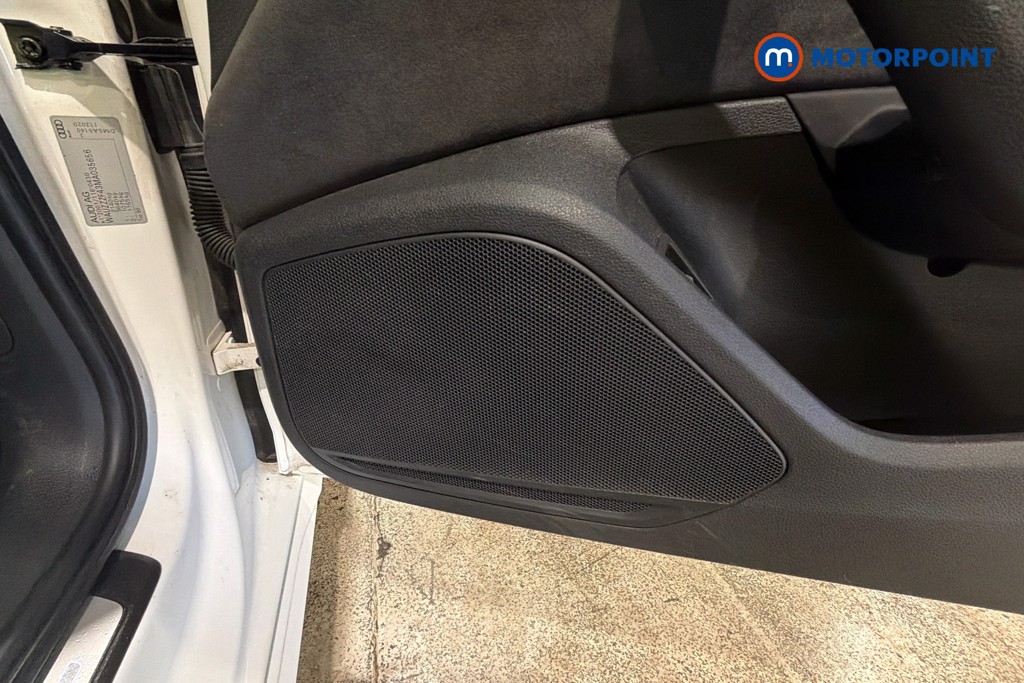 Audi A4 Black Edition Automatic Petrol Estate - Stock Number (1630013) - 21st supplementary image