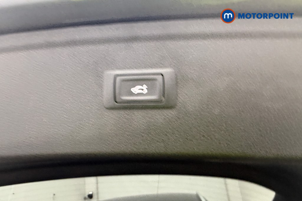 Audi Q5 S Line Automatic Diesel SUV - Stock Number (1630027) - 12th supplementary image