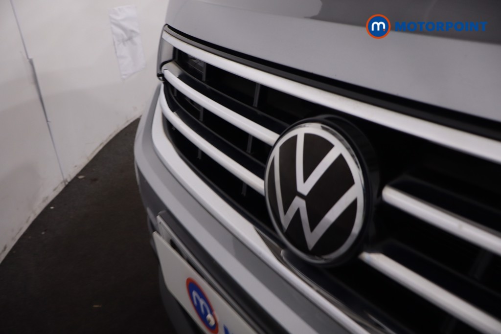 Volkswagen Tiguan Allspace Life Automatic Petrol SUV - Stock Number (1630185) - 33rd supplementary image