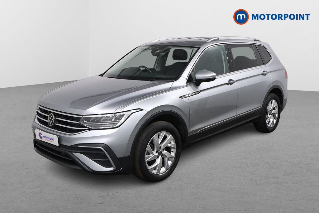 Volkswagen Tiguan Allspace Life Automatic Petrol SUV - Stock Number (1630185) - Passenger side front corner