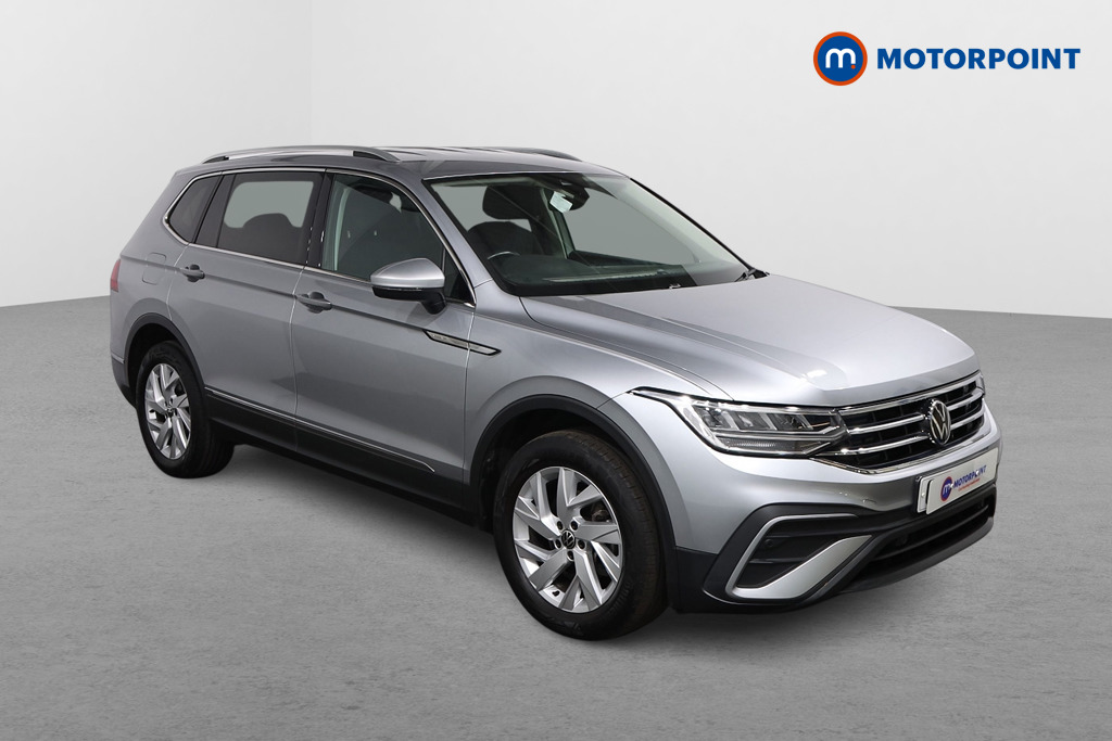 Volkswagen Tiguan Allspace Life Automatic Petrol SUV - Stock Number (1630185) - Drivers side front corner