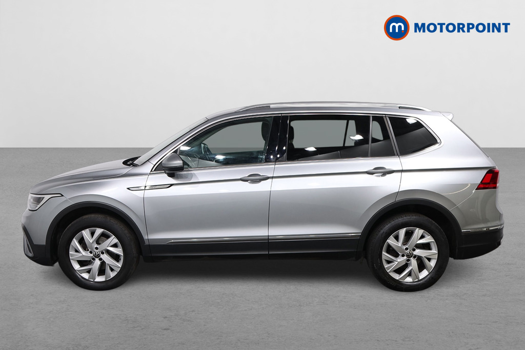 Volkswagen Tiguan Allspace Life Automatic Petrol SUV - Stock Number (1630185) - Passenger side