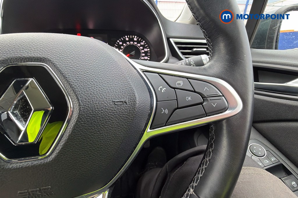 Renault Clio Iconic Manual Petrol Hatchback - Stock Number (1630298) - 4th supplementary image