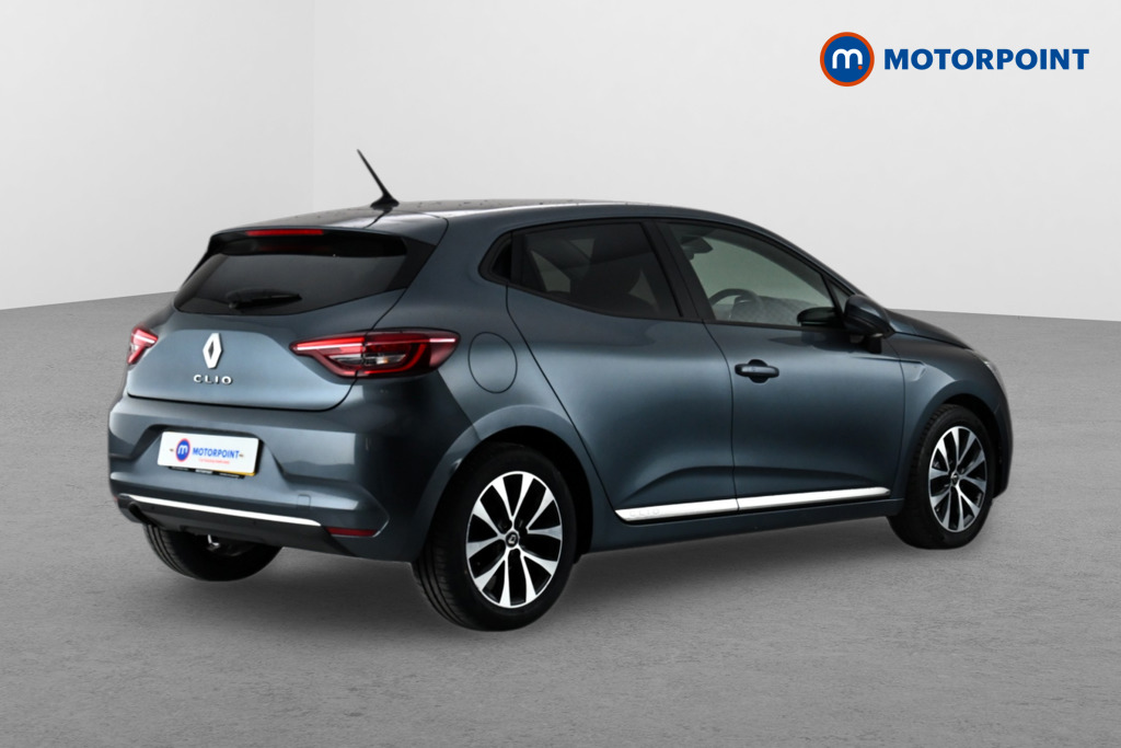 Renault Clio Iconic Manual Petrol Hatchback - Stock Number (1630298) - Drivers side rear corner