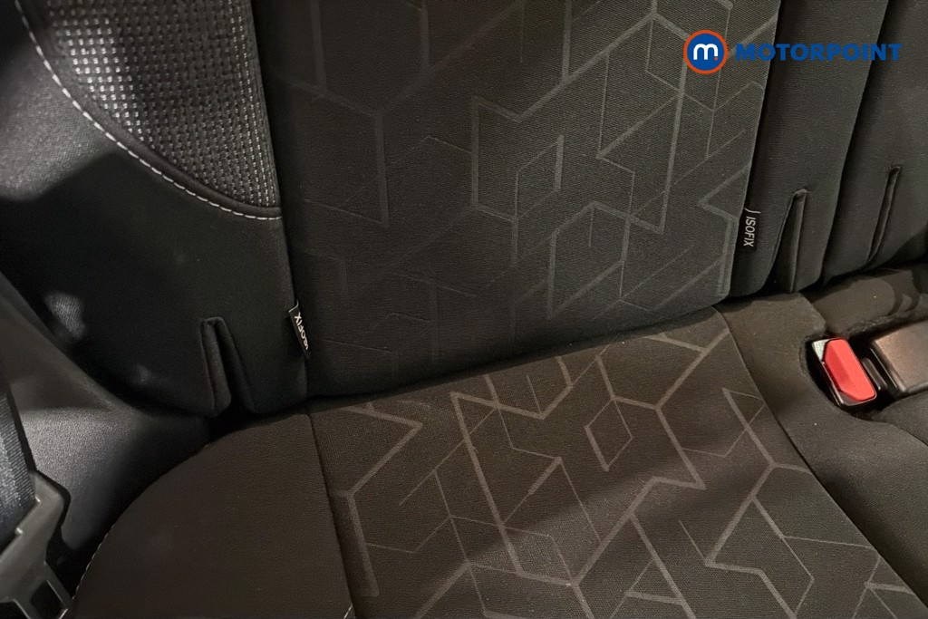 Peugeot 2008 Active Manual Diesel SUV - Stock Number (1630352) - 29th supplementary image