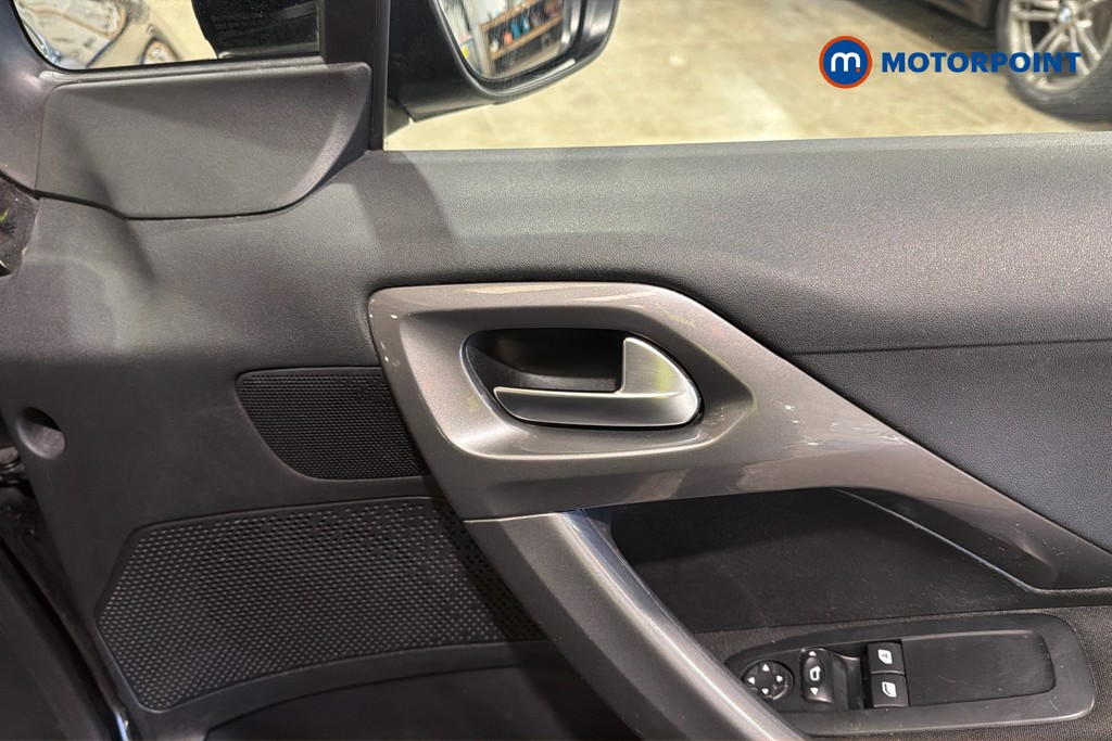 Peugeot 2008 Active Manual Diesel SUV - Stock Number (1630352) - 42nd supplementary image