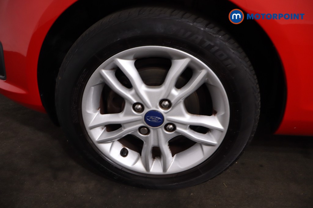 Ford Fiesta Zetec Manual Petrol Hatchback - Stock Number (1630458) - 12th supplementary image