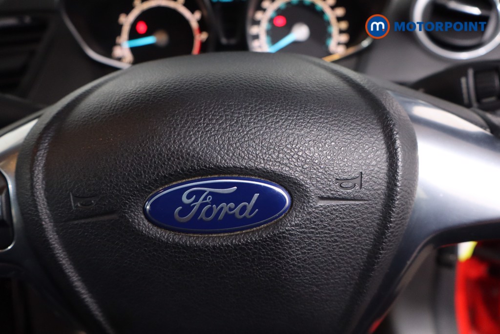 Ford Fiesta Zetec Manual Petrol Hatchback - Stock Number (1630458) - 13th supplementary image