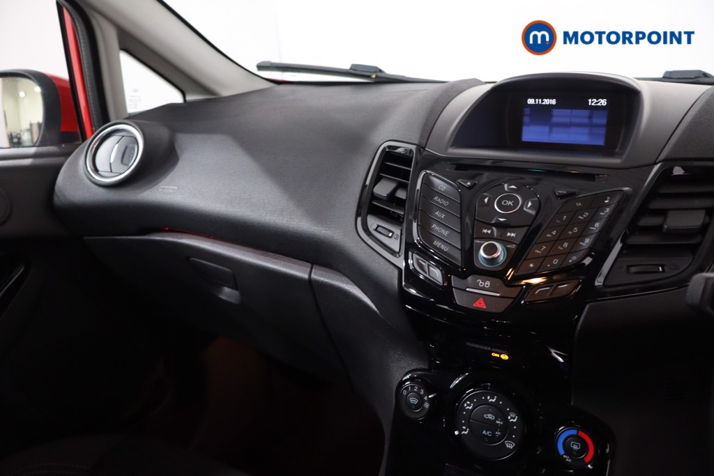 Ford Fiesta Zetec Manual Petrol Hatchback - Stock Number (1630458) - 18th supplementary image