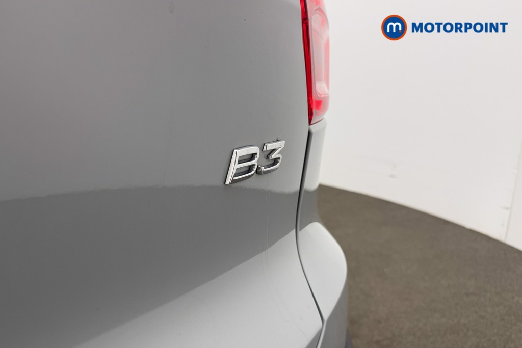 Volvo Xc40 Core Automatic Petrol SUV - Stock Number (1630503) - 22nd supplementary image