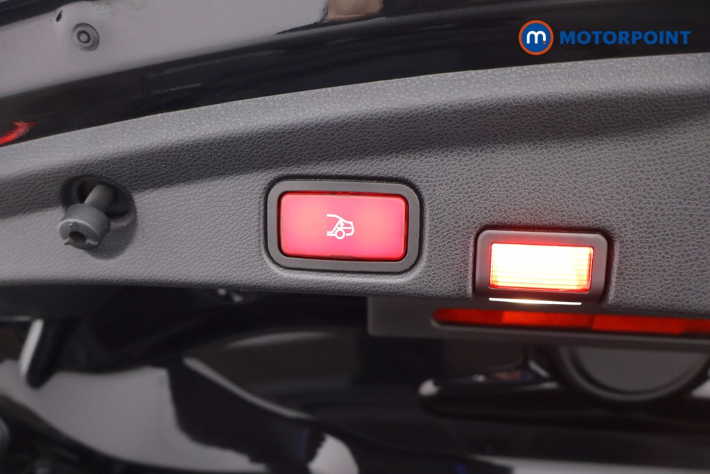 Mercedes-Benz E Class Amg Line Automatic Diesel Convertible - Stock Number (1630942) - 25th supplementary image