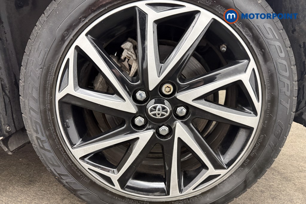 Toyota Yaris Design Automatic Petrol-Electric Hybrid Hatchback - Stock Number (1630953) - 2nd supplementary image