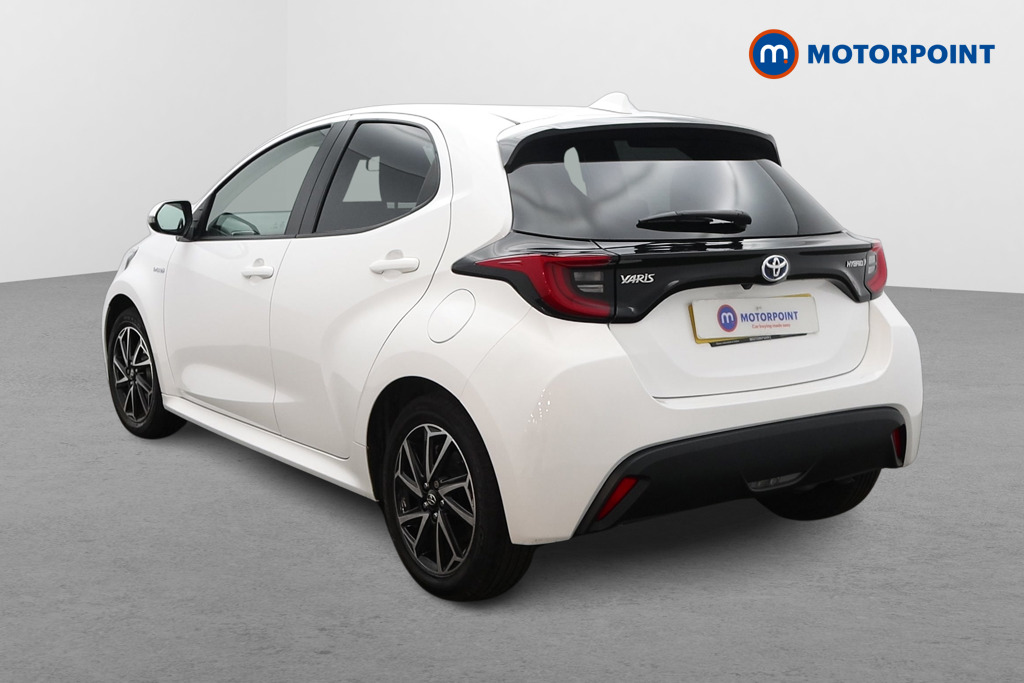 Toyota Yaris Design Automatic Petrol-Electric Hybrid Hatchback - Stock Number (1630953) - Passenger side rear corner
