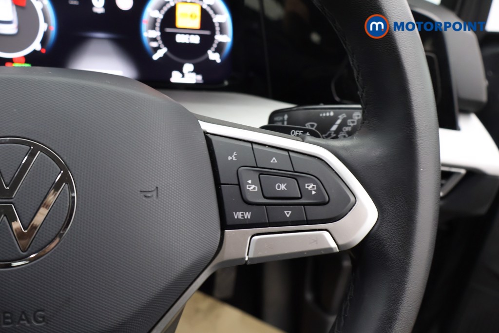 Volkswagen Golf Life Automatic Petrol Estate - Stock Number (1630973) - 3rd supplementary image