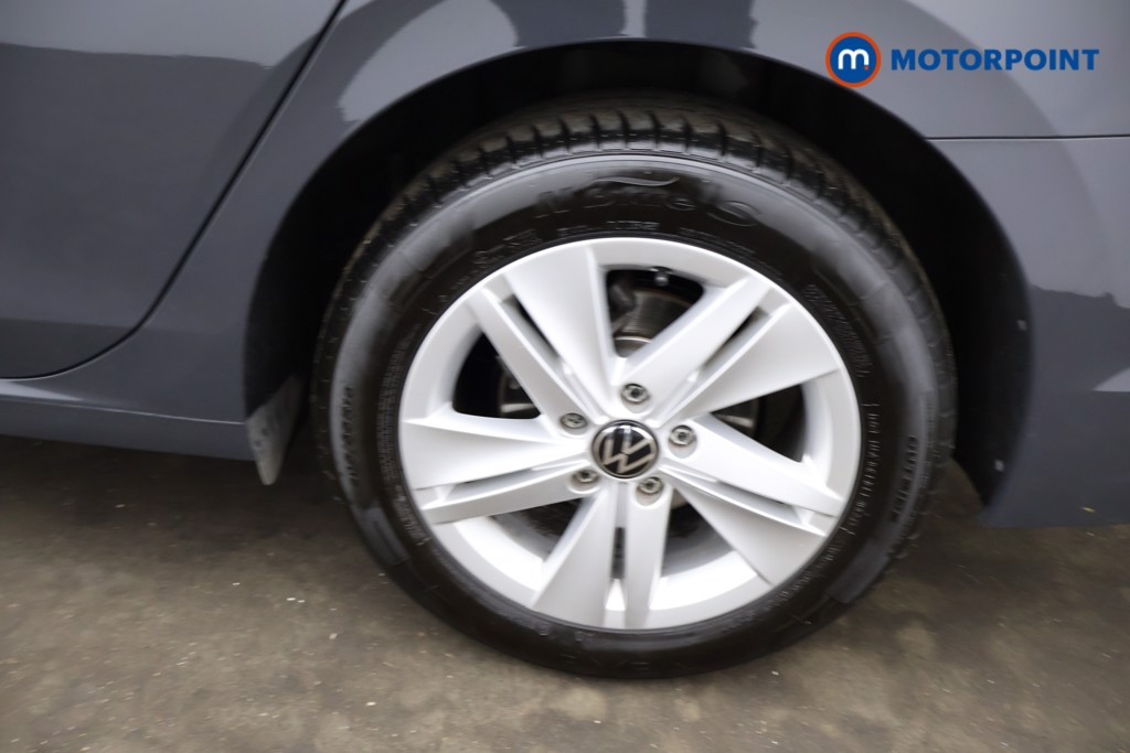 Volkswagen Golf Life Automatic Petrol Estate - Stock Number (1630973) - 23rd supplementary image