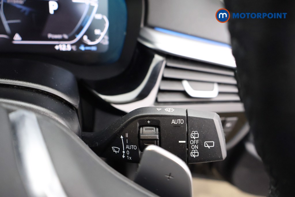 BMW 5 Series SE Automatic Petrol Plug-In Hybrid Estate - Stock Number (1630979) - 6th supplementary image