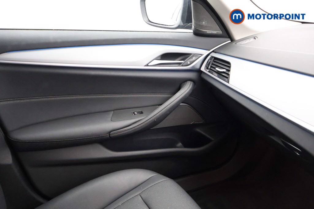 BMW 5 Series SE Automatic Petrol Plug-In Hybrid Estate - Stock Number (1630979) - 10th supplementary image