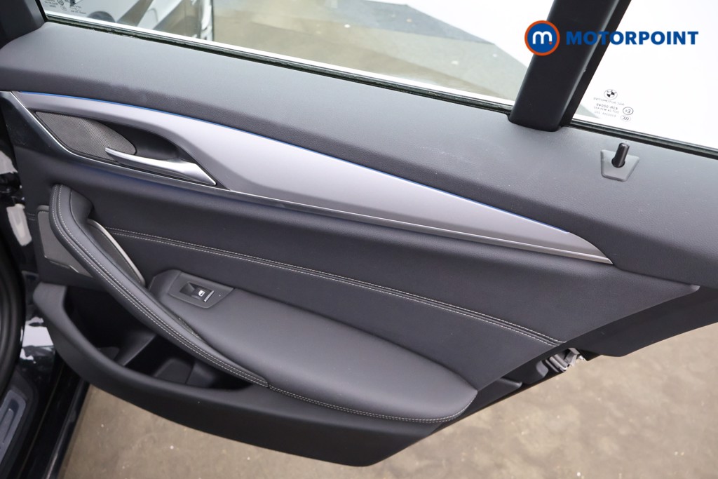 BMW 5 Series SE Automatic Petrol Plug-In Hybrid Estate - Stock Number (1630979) - 16th supplementary image