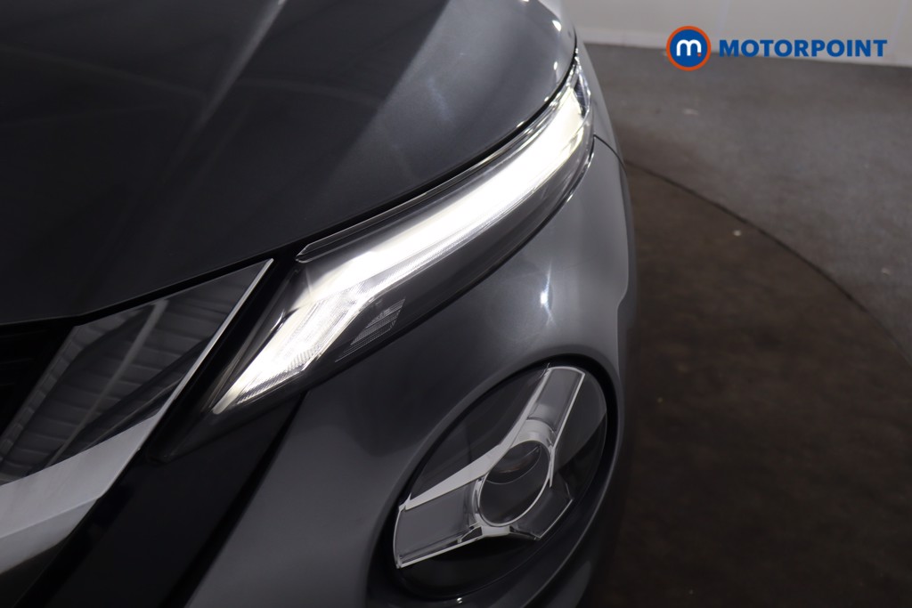 Nissan Juke Tekna-Plus Automatic Petrol SUV - Stock Number (1631000) - 32nd supplementary image