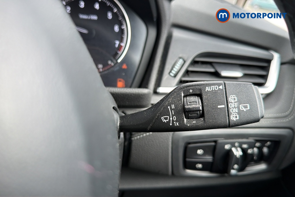 BMW 2 Series Sport Manual Petrol Estate - Stock Number (1631295) - 6th supplementary image