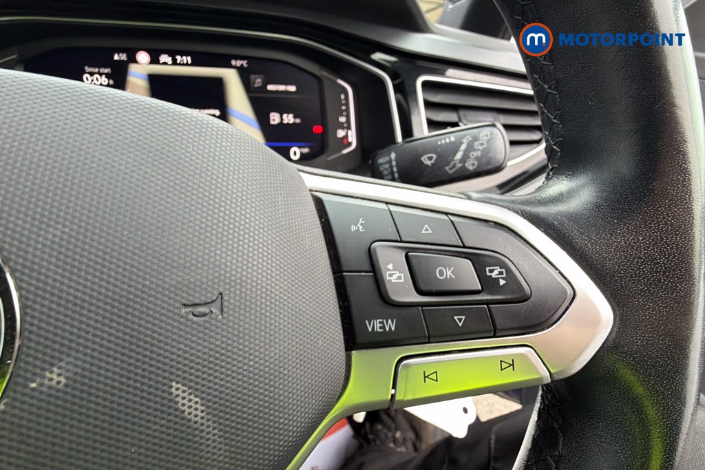 Volkswagen Polo R-Line Manual Petrol Hatchback - Stock Number (1631300) - 4th supplementary image