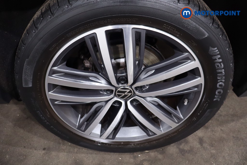 Volkswagen Tiguan Allspace Elegance Automatic Petrol SUV - Stock Number (1631347) - 10th supplementary image