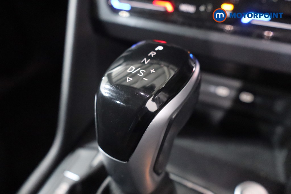 Volkswagen Tiguan Allspace Elegance Automatic Petrol SUV - Stock Number (1631347) - 21st supplementary image