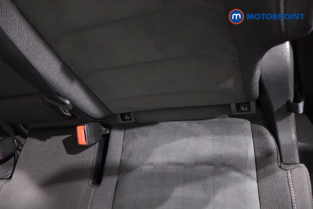 Volkswagen Tiguan Allspace Elegance Automatic Petrol SUV - Stock Number (1631347) - 25th supplementary image
