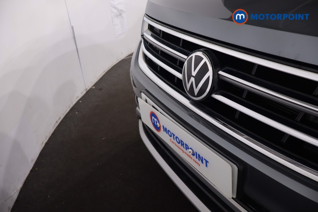 Volkswagen Tiguan Allspace Elegance Automatic Petrol SUV - Stock Number (1631347) - 30th supplementary image