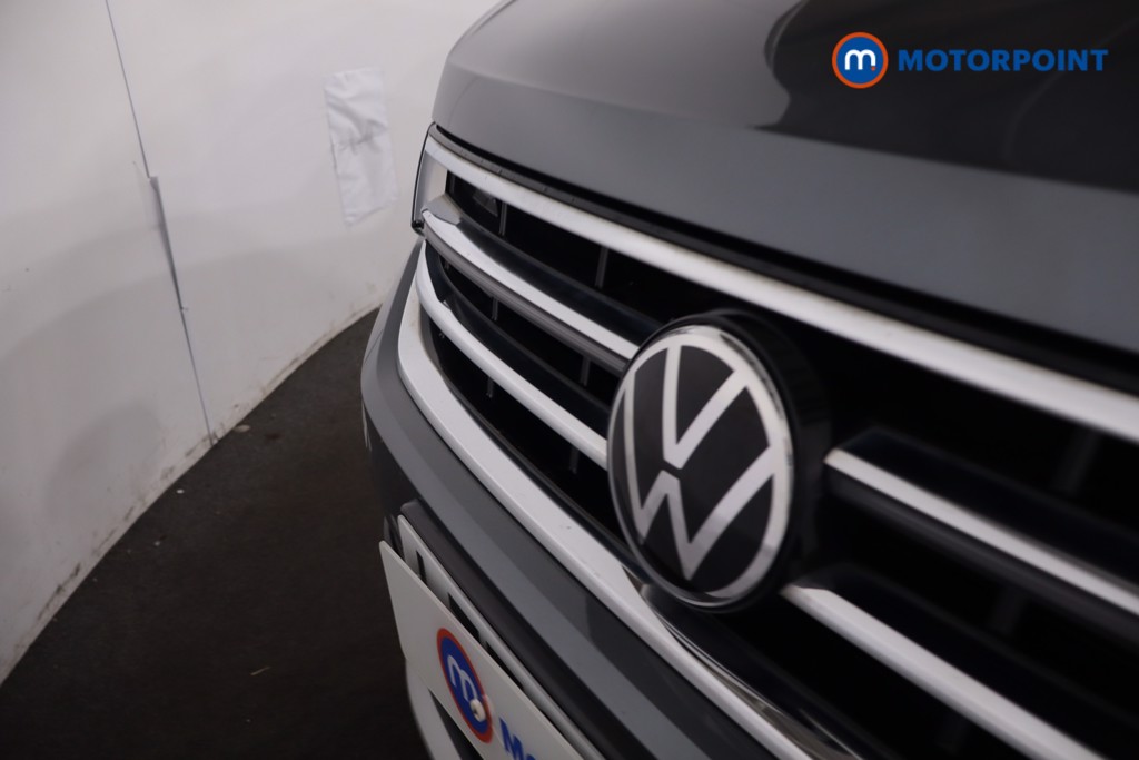 Volkswagen Tiguan Allspace Elegance Automatic Petrol SUV - Stock Number (1631347) - 31st supplementary image