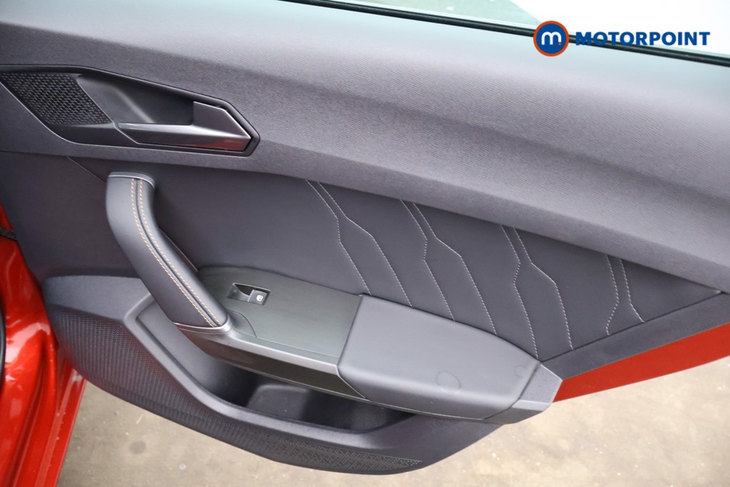 Cupra Leon VZ2 Automatic Petrol Plug-In Hybrid Estate - Stock Number (1632419) - 16th supplementary image