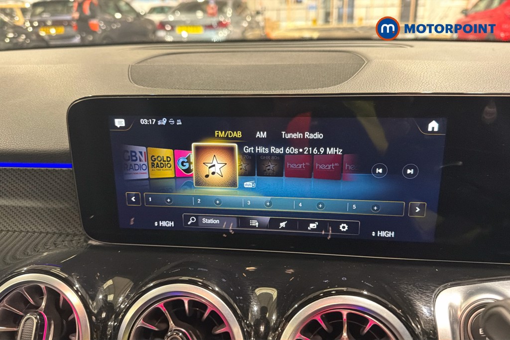 Mercedes-Benz GLB Amg Line Automatic Petrol SUV - Stock Number (1632522) - 9th supplementary image