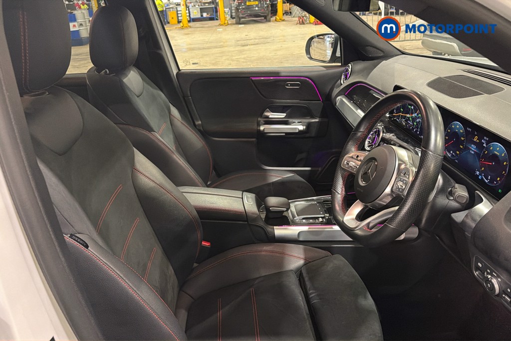 Mercedes-Benz GLB Amg Line Automatic Petrol SUV - Stock Number (1632522) - 22nd supplementary image