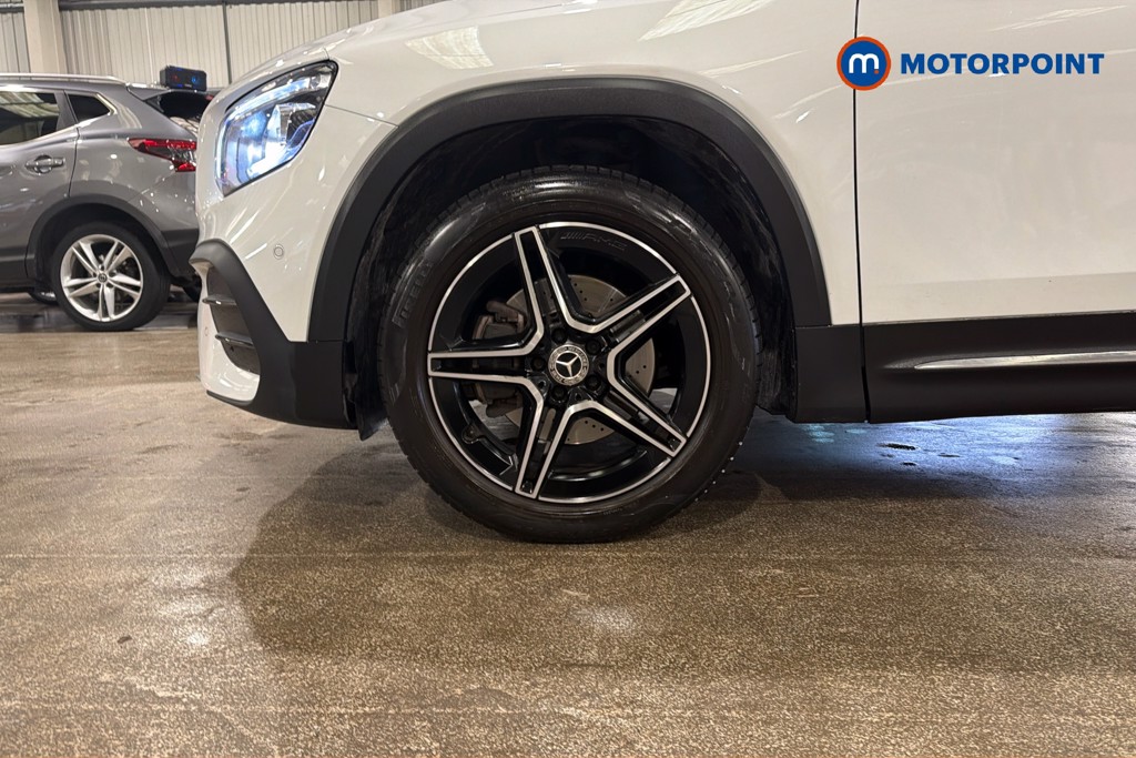 Mercedes-Benz GLB Amg Line Automatic Petrol SUV - Stock Number (1632522) - 47th supplementary image