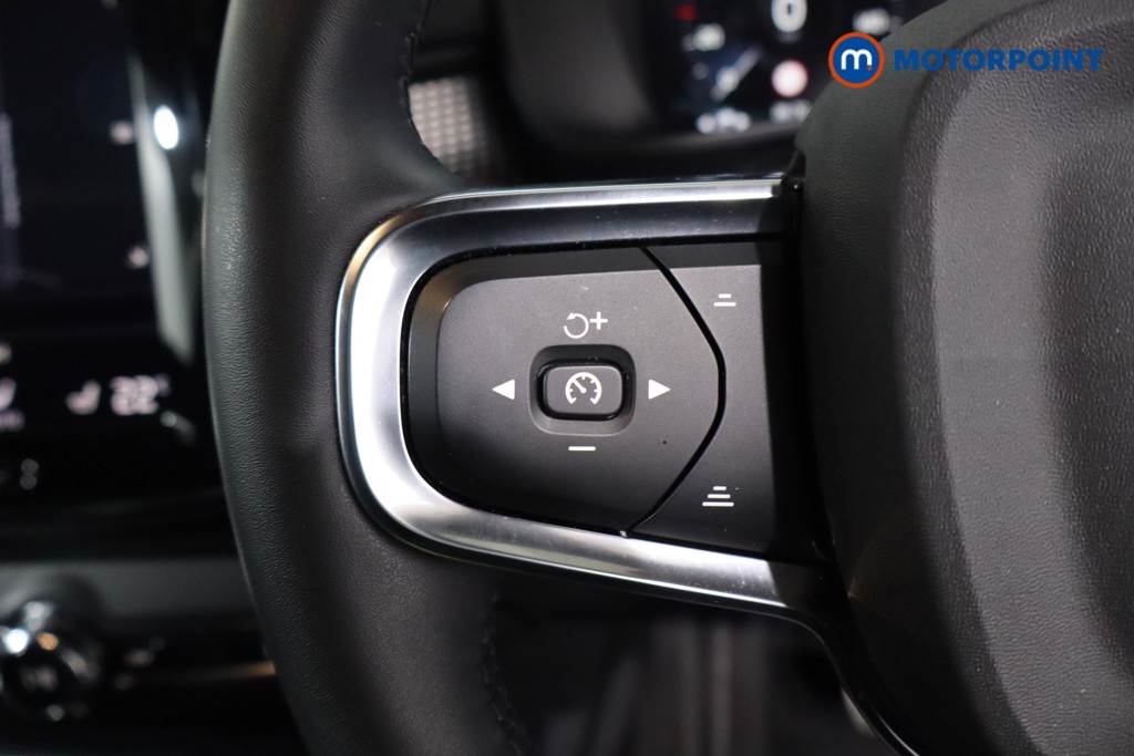 Volvo Xc40 R Design Automatic Petrol SUV - Stock Number (1632523) - 7th supplementary image