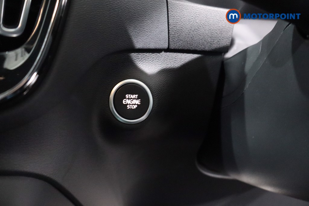 Volvo Xc40 R Design Automatic Petrol SUV - Stock Number (1632523) - 19th supplementary image
