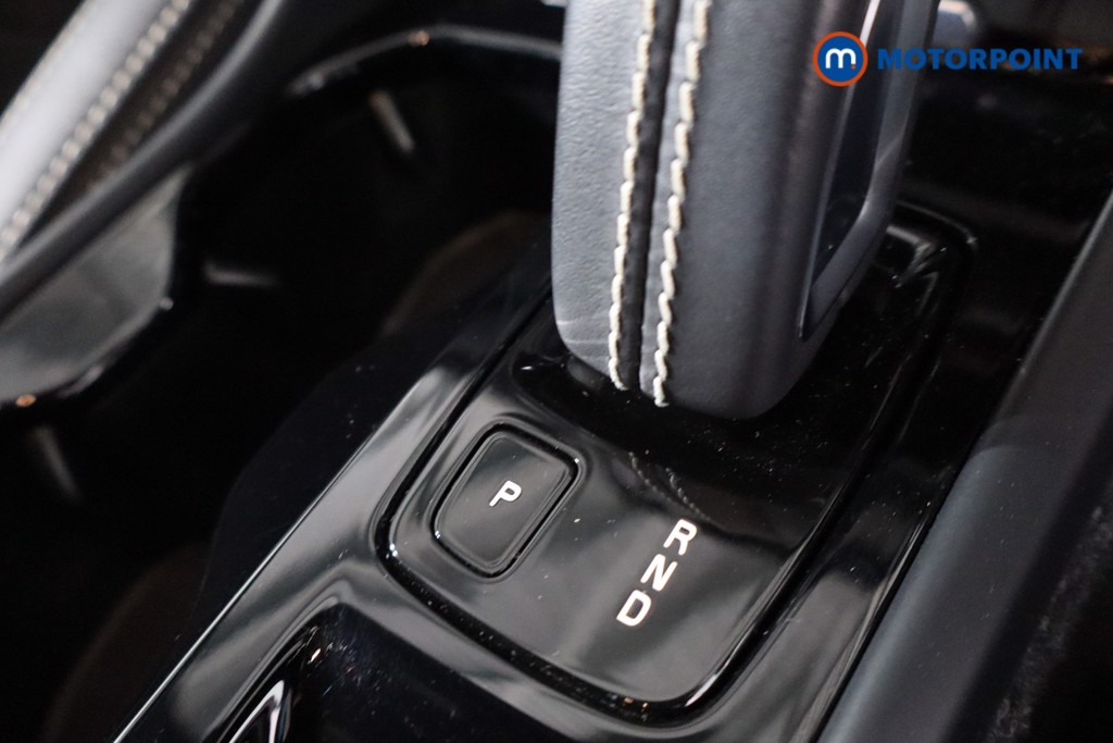 Volvo Xc40 R Design Automatic Petrol SUV - Stock Number (1632523) - 21st supplementary image