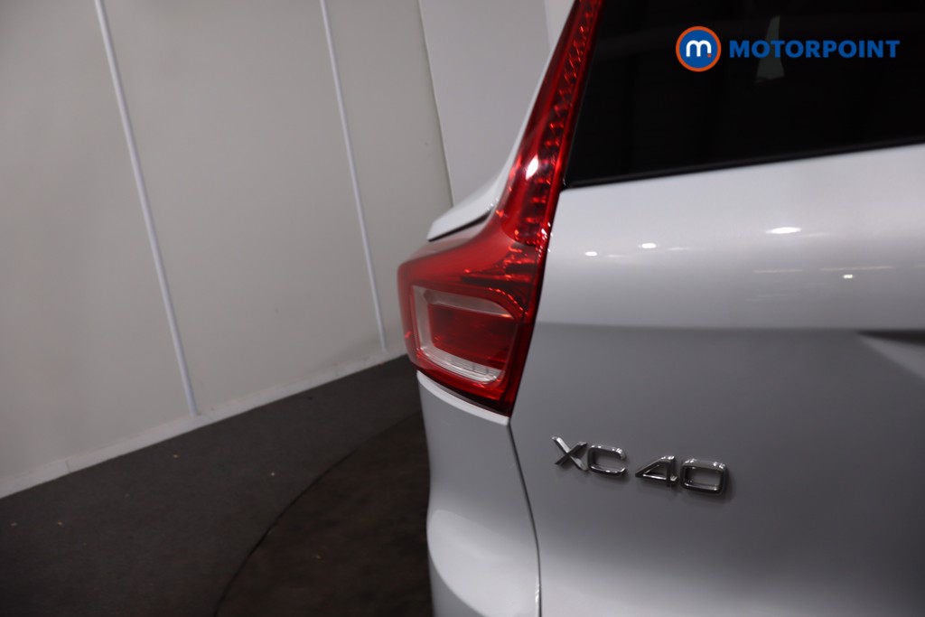 Volvo Xc40 R Design Automatic Petrol SUV - Stock Number (1632523) - 36th supplementary image