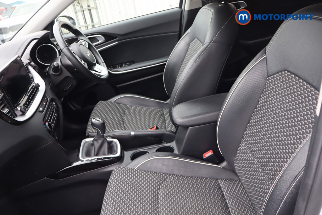 KIA Ceed 3 Manual Petrol Hatchback - Stock Number (1632652) - 4th supplementary image