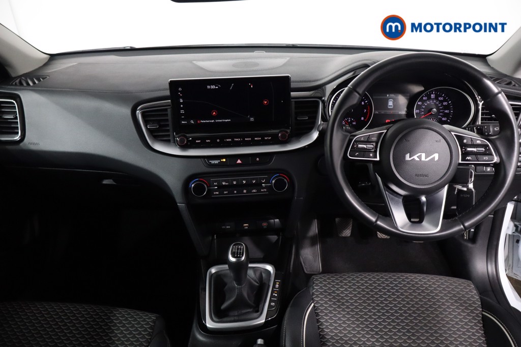 KIA Ceed 3 Manual Petrol Hatchback - Stock Number (1632652) - 1st supplementary image