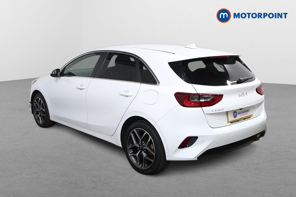 KIA Ceed 3 Manual Petrol Hatchback - Stock Number (1632652) - Passenger side rear corner