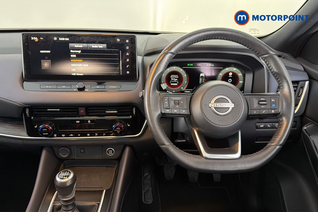 Nissan Qashqai Tekna Manual Petrol SUV - Stock Number (1632951) - 2nd supplementary image