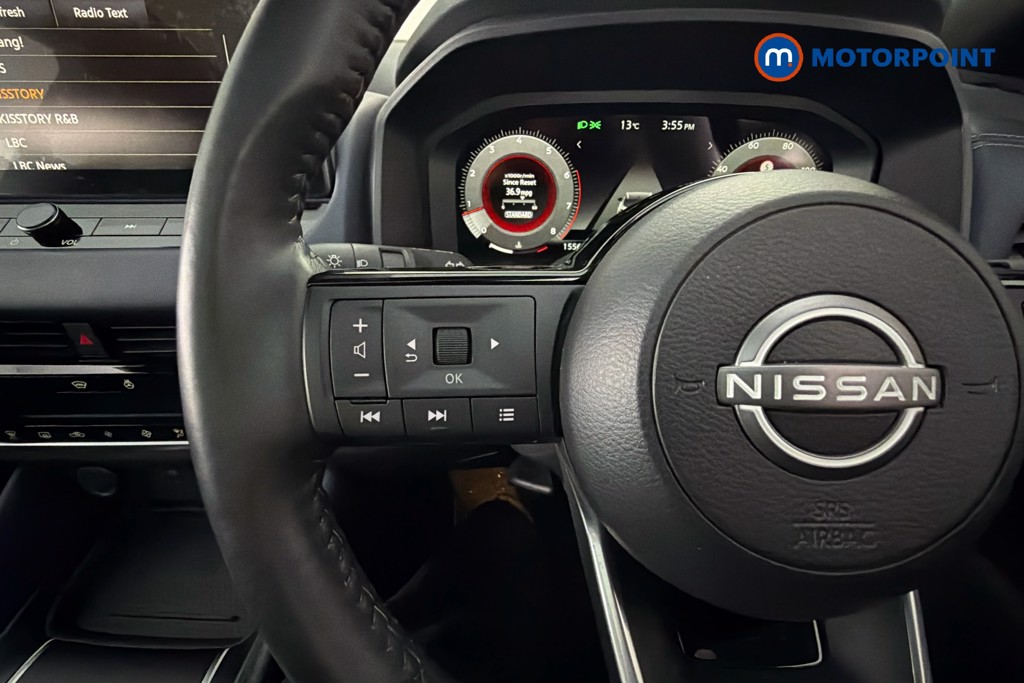 Nissan Qashqai Tekna Manual Petrol SUV - Stock Number (1632951) - 3rd supplementary image
