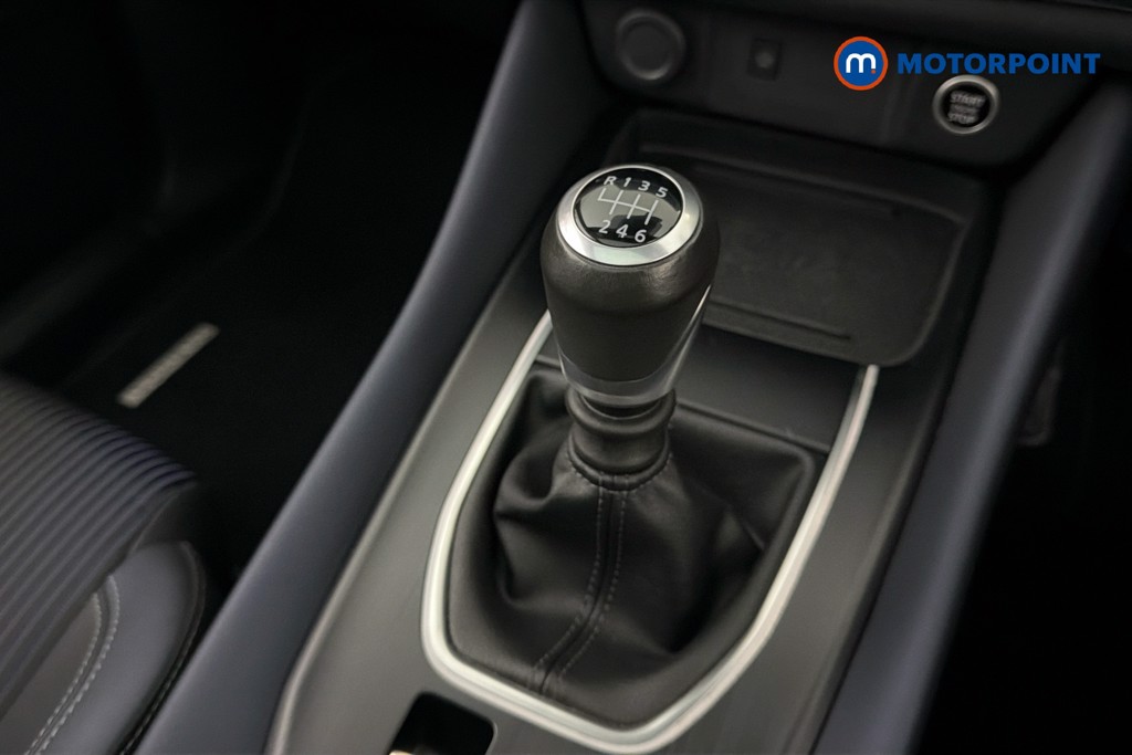Nissan Qashqai Tekna Manual Petrol SUV - Stock Number (1632951) - 15th supplementary image